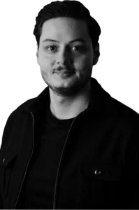 Tino Karazeimbekis
